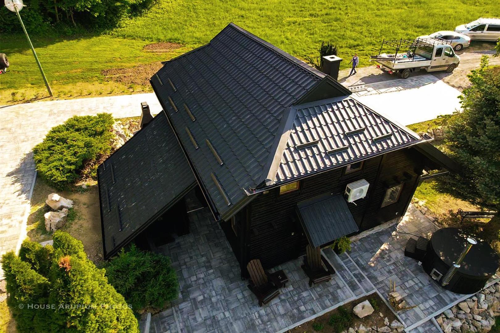 Woodenhouse With Two Apartments Otocac Luaran gambar